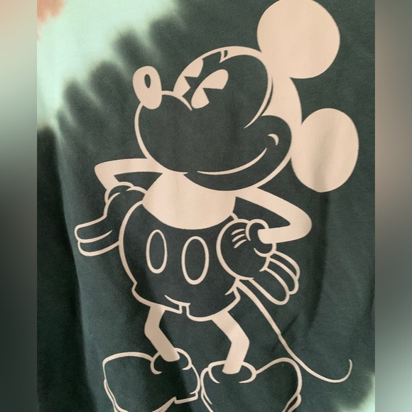 *NWT DISNEY MICKEY MOUSE SWEATSHIRT CREWNECK SIZE XS NWT - Picture 2 of 8